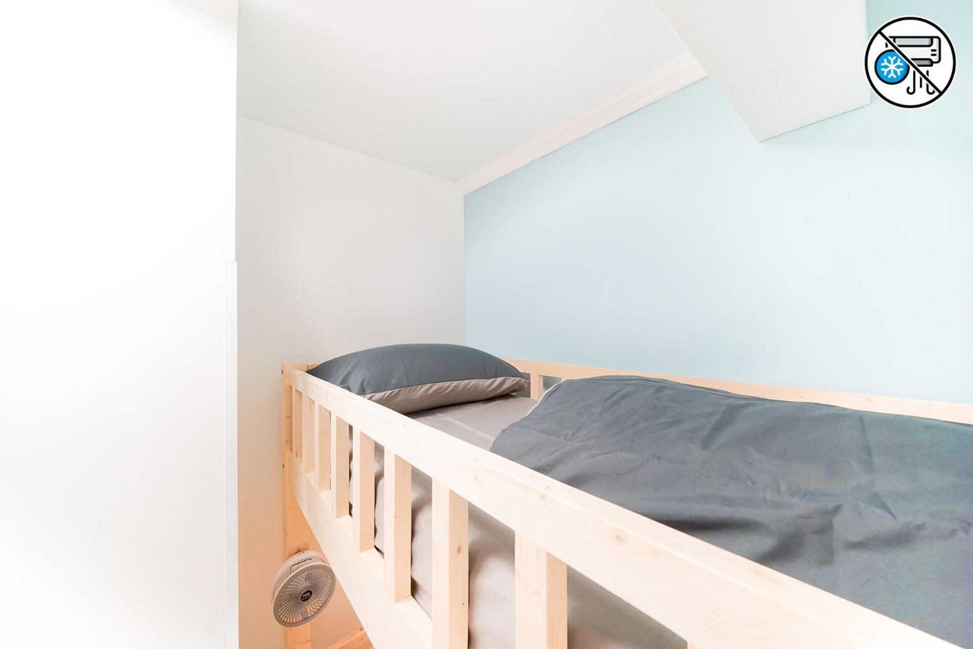 Shared Dormitory Wan Chai Road 187 Hong Kong Exterior foto